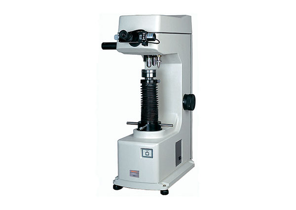 Vickers Hardness Tester